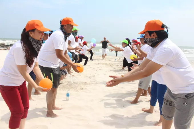 Team Building Programs 13 Island 001 1 1